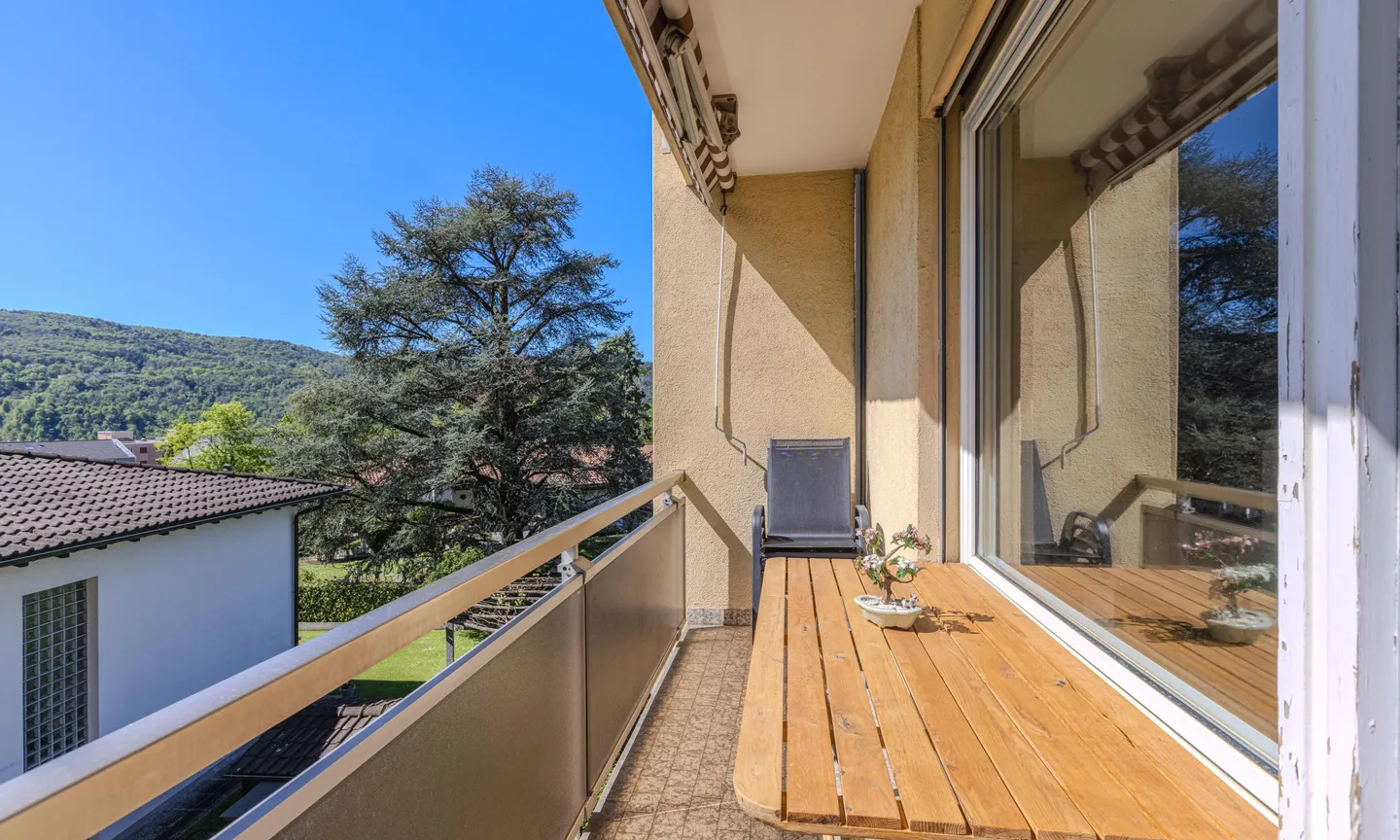 APPARTAMENTO 3.5 LOCALI CON TERRAZZA A VACALLO - Foto 2 di 9