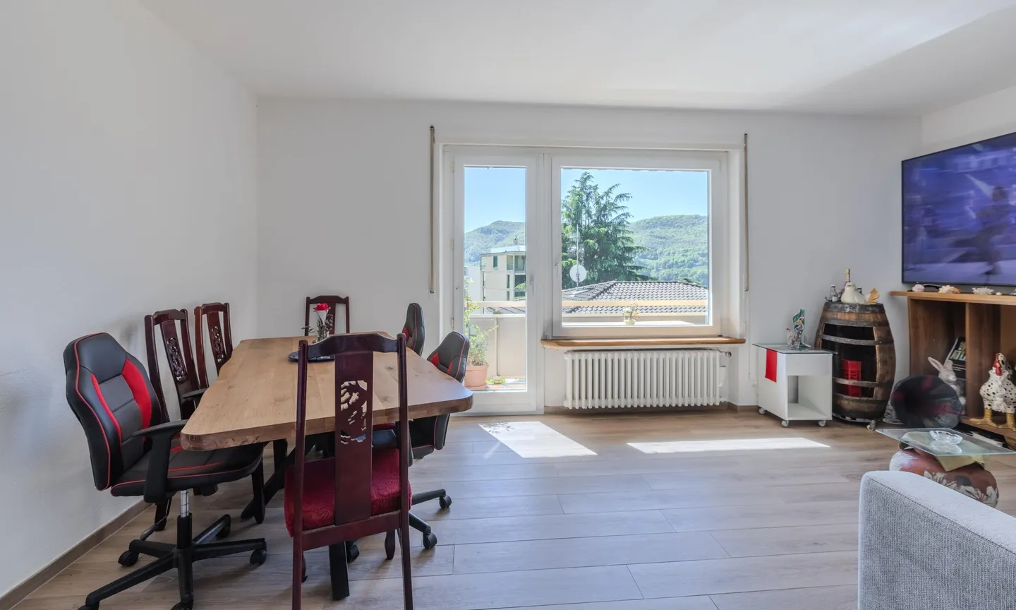 APPARTAMENTO 3.5 LOCALI CON TERRAZZA A VACALLO - Foto 3 di 9