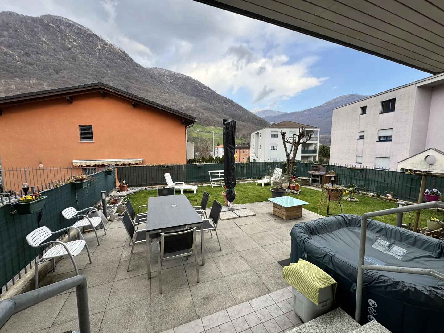 MODERNO 4.5 LOCALI CON GIARDINO PRIVATO A RIVERA - Foto 9 di 9