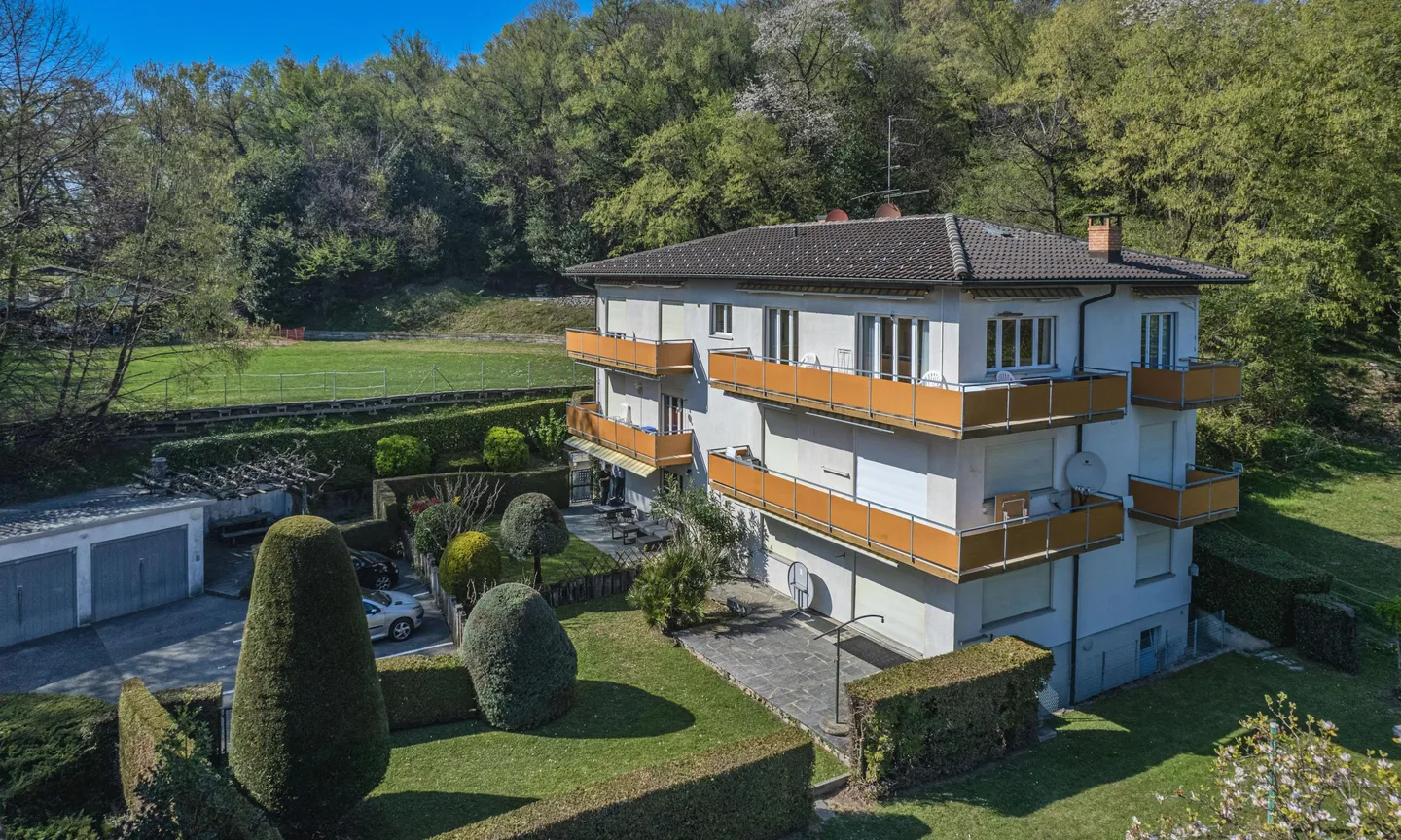 3.5 ROOMS COMPLETELY RENOVATED WITH GARDEN IN CIONA - Photo 9 of 9