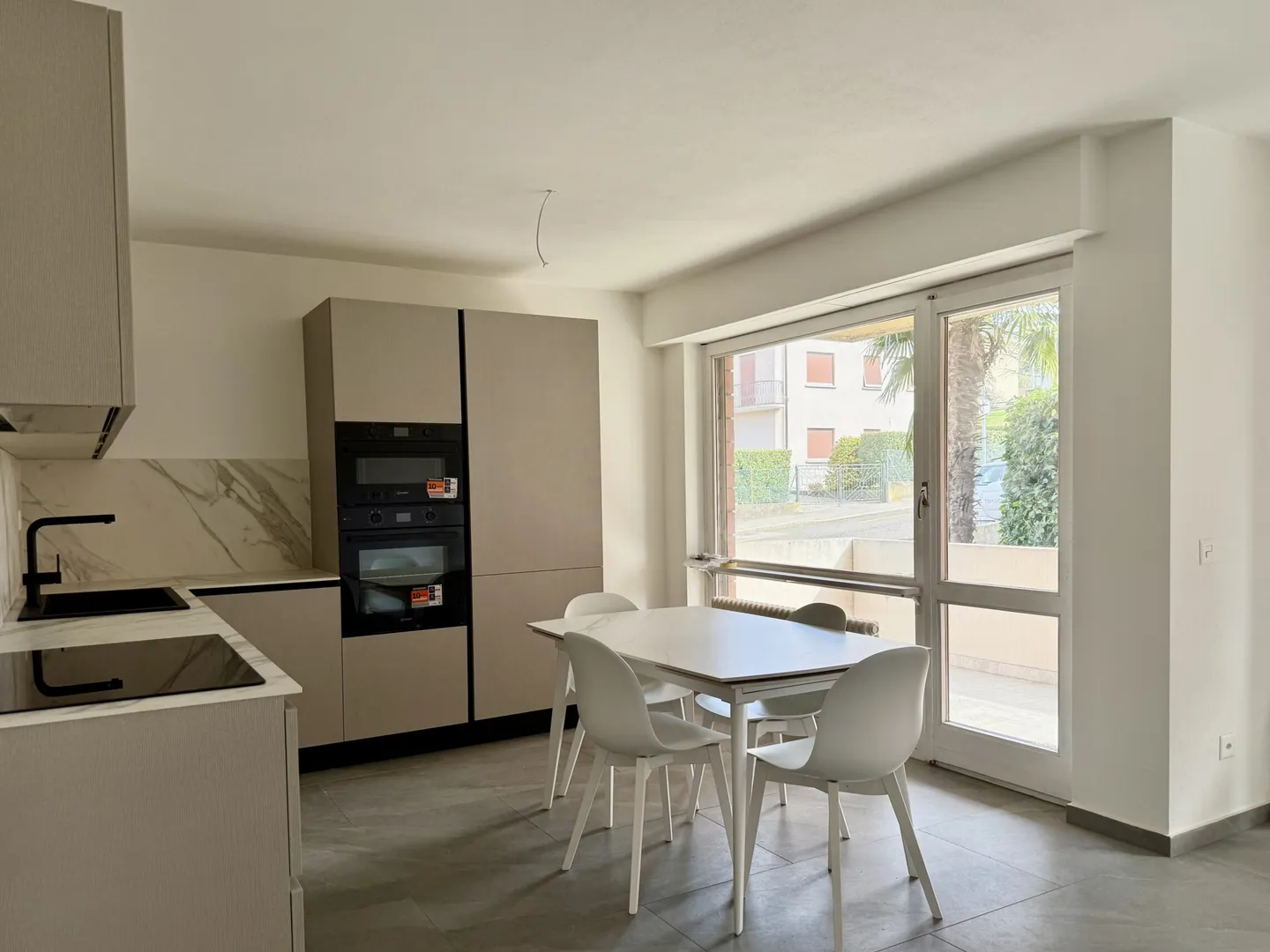 Bequemes 3.5 renoviertes Apartment im Zentrum von Mendrisio - Foto 1 von 10