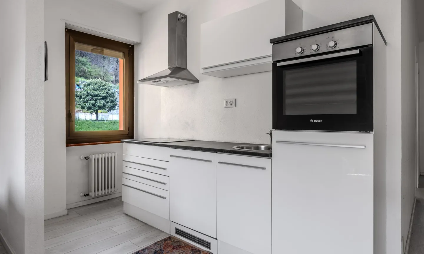 RENT TO BUY - SPLENDIDO 3.5 LOCALI IN ZONA CENTRALE A LUGANO - Foto 1 di 9