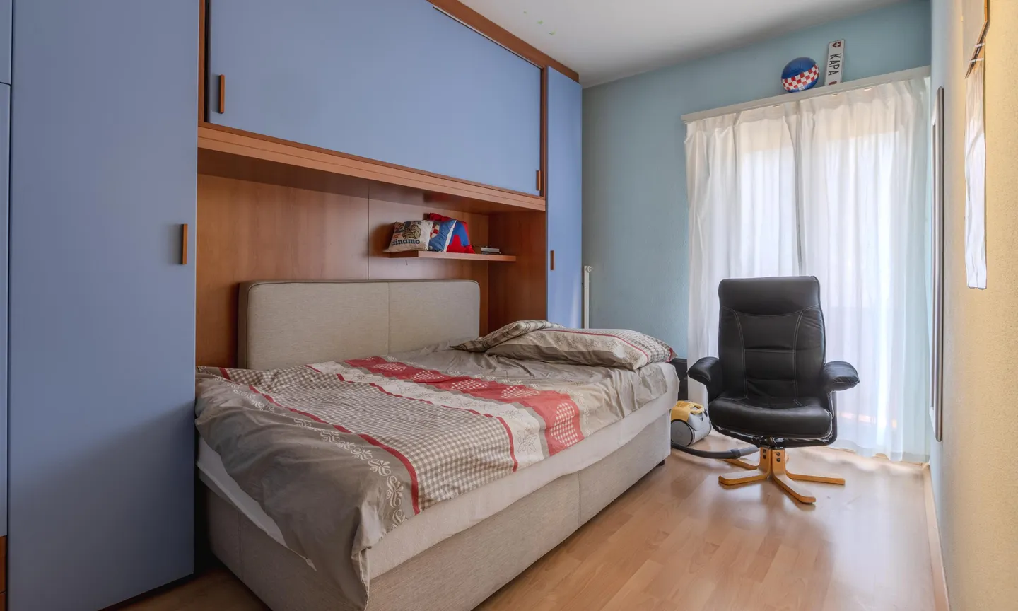 SPLENDID 5.5 ROOMS WITH 2 LARGE BALCONIES IN BELLINZONA - Photo 6 of 9