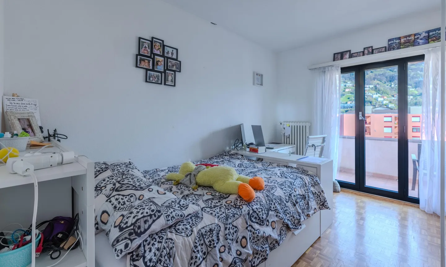SPLENDID 5.5 ROOMS WITH 2 LARGE BALCONIES IN BELLINZONA - Photo 8 of 9