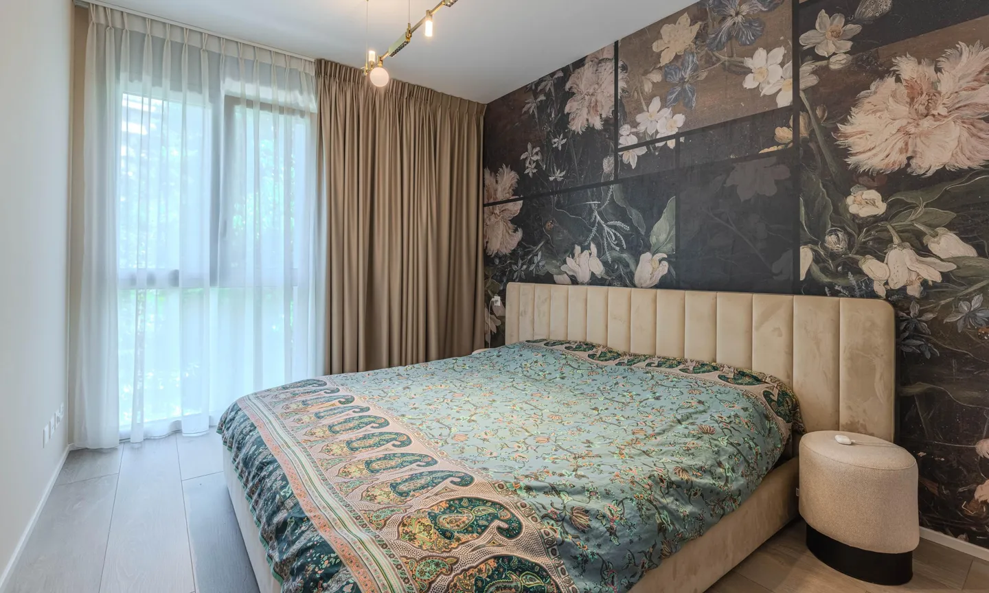 HELL UND MODERN 4.5 ZIMMER IN EINER WOHNGEGEND IN LUGANO - Foto 5 von 9