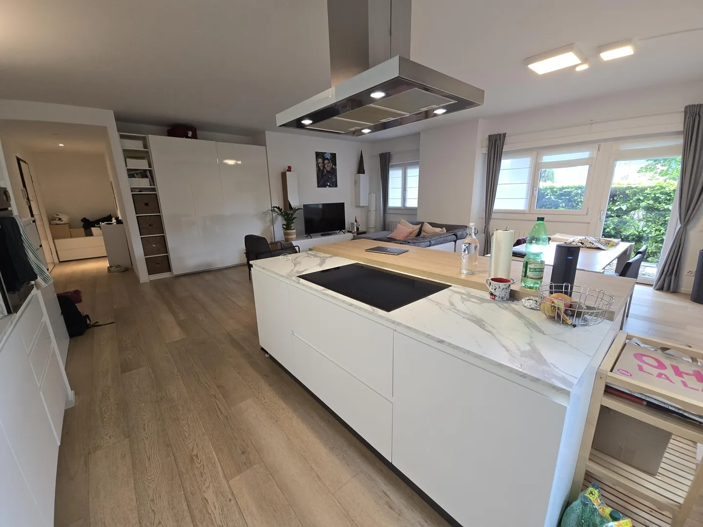 SPAZIOSO 2.5 LOCALI MODERNO CON GIARDINETTO A LUGANO - Foto 1 di 9