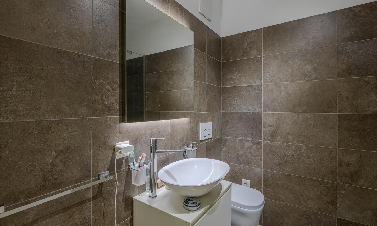 SPLENDID 2.5 ROOMS OF RECENT CONSTRUCTION IN BELLINZONA - Photo 6 of 7