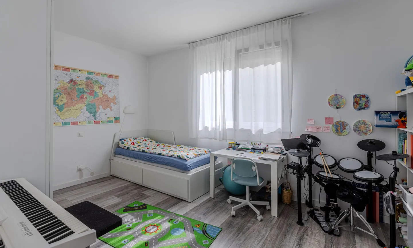 MODERNO 3.5 LOCALI CON SPLENDIDO GIARDINO A PREGASSONA - Foto 8 di 10