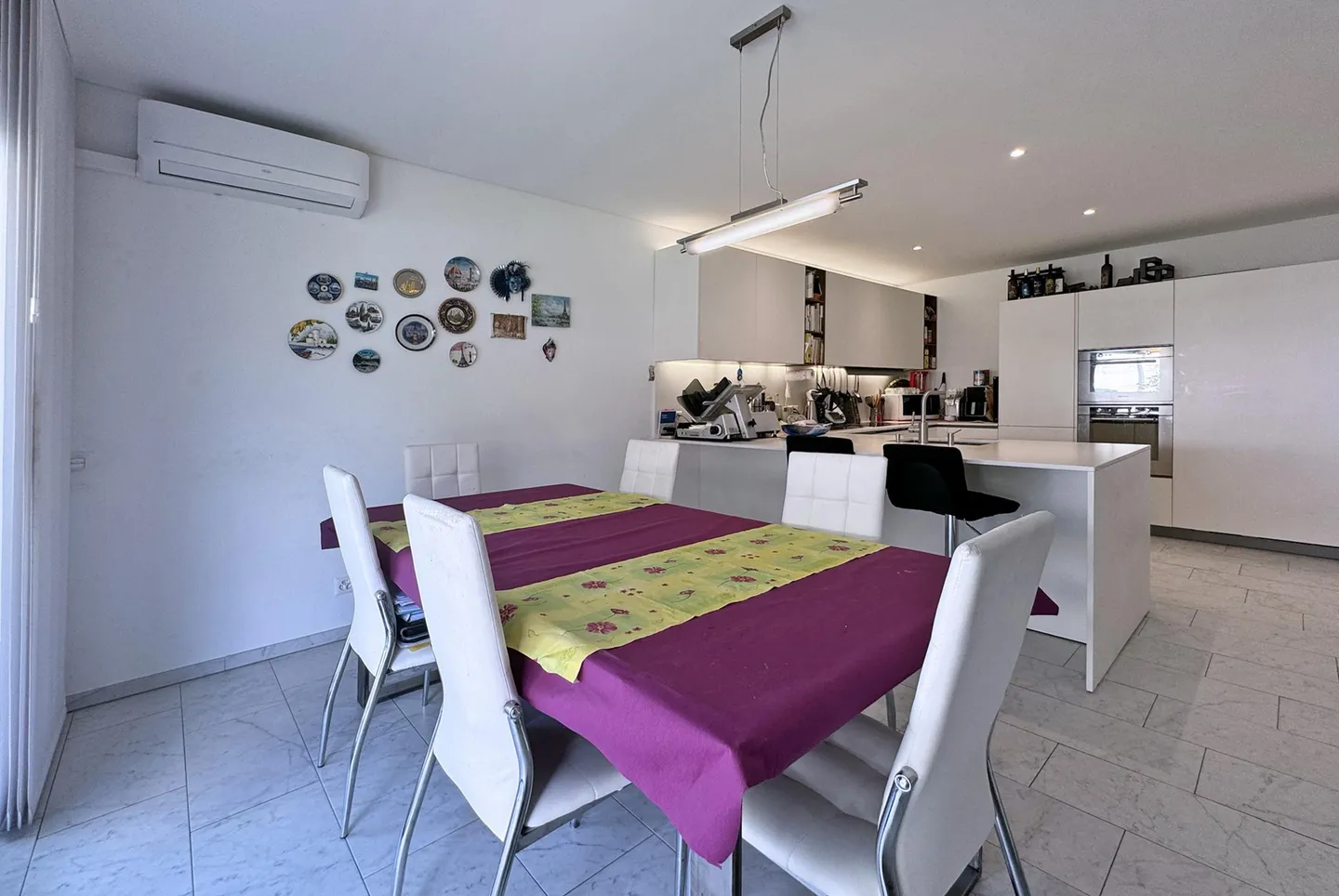 MODERN HOUSE 4.5 ROOMS WITH GARDEN AND GARAGE IN CUGNASCO - Photo 4 of 9