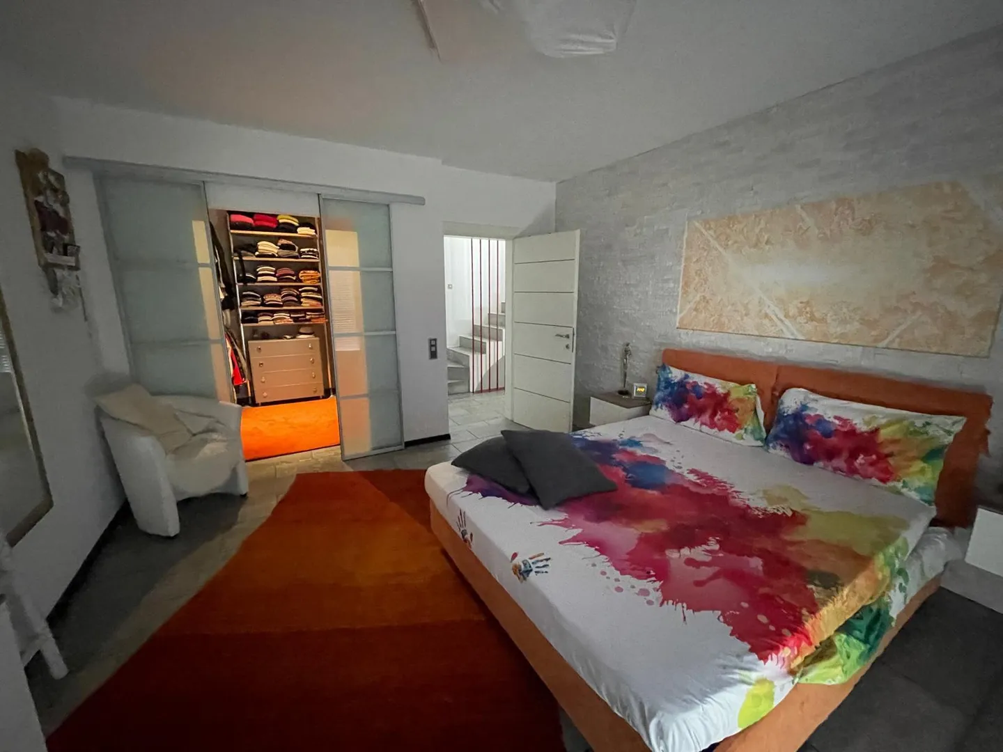 BEZAUBERNDES HAUS MIT 6,5 ZIMMERN UND OFFENEM BLICK IN BELLINZONA - Foto 8 von 10