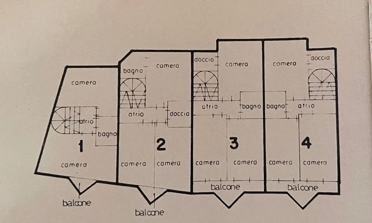 ENDREIHENHAUS MIT 5.5 ZIMMERN IN VERNATE - Foto 12 von 13