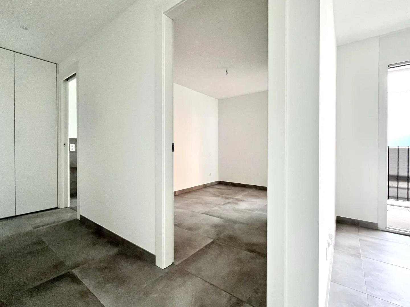 NEW 2.5-ROOM APARTMENT ON THE GROUND FLOOR IN TESSERETE - Photo 5 of 9