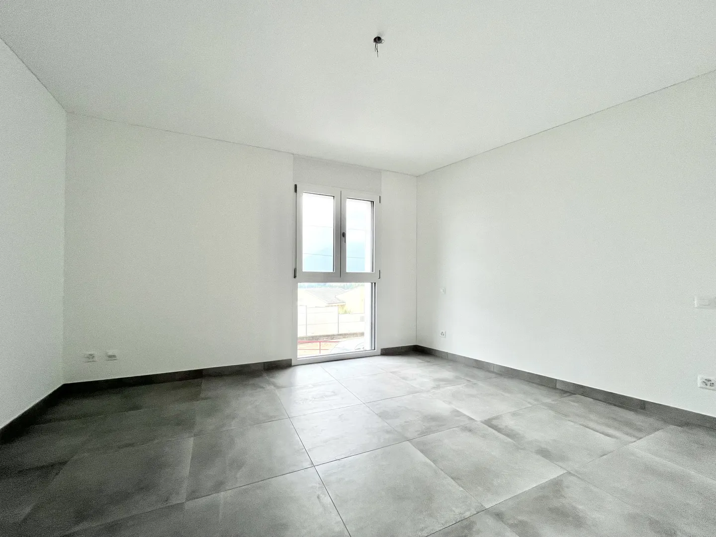 AFFITTASI NUOVO 2.5 LOCALI CON TERRAZZO A LUGANO TESSERETE - Foto 6 di 9