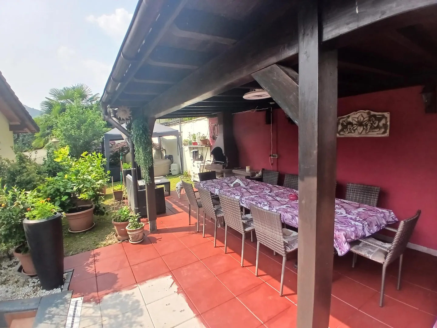GROßE 3.5 ZIMMER MIT HOBBYRAUM UND GARTEN IN CASLANO - Foto 8 von 9