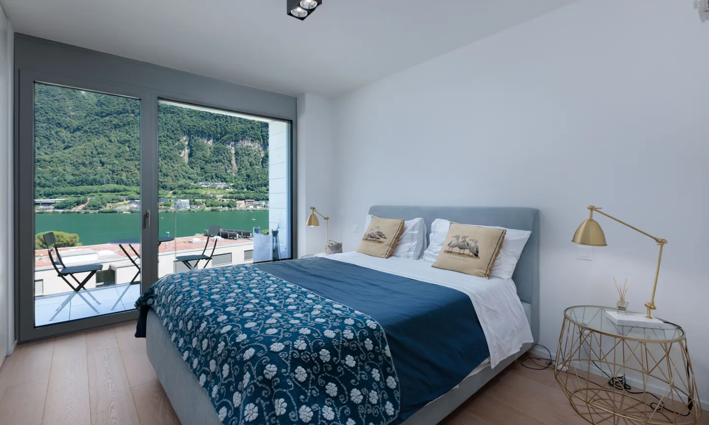 MODERNO 3.5 CON AMPIA TERRAZZA VISTA LAGO A RIVA SAN VITALE - Foto 6 di 9
