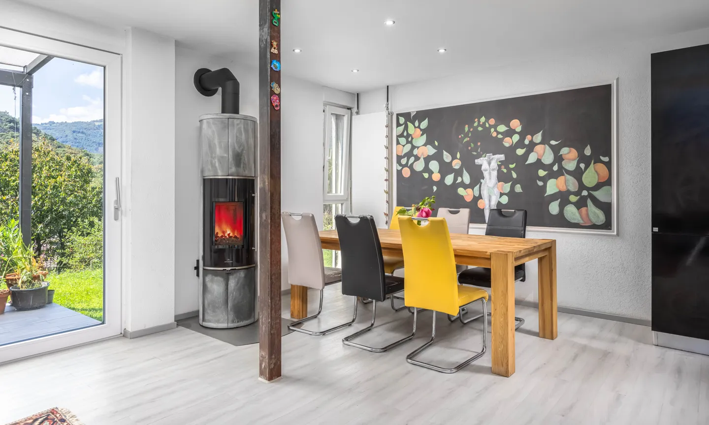 CASA A SCHIERA DI 4.5 LOCALI CON GIARDINO A PONTE CAPRIASCA - Foto 4 di 13