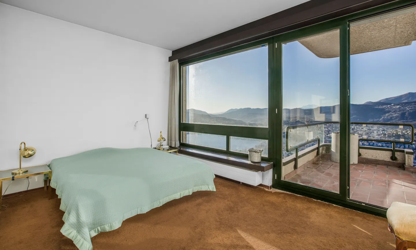 SPACIOUS 3.5 APARTMENT WITH BREATHTAKING LAKE VIEW IN ALDESAGO - Photo 5 of 10