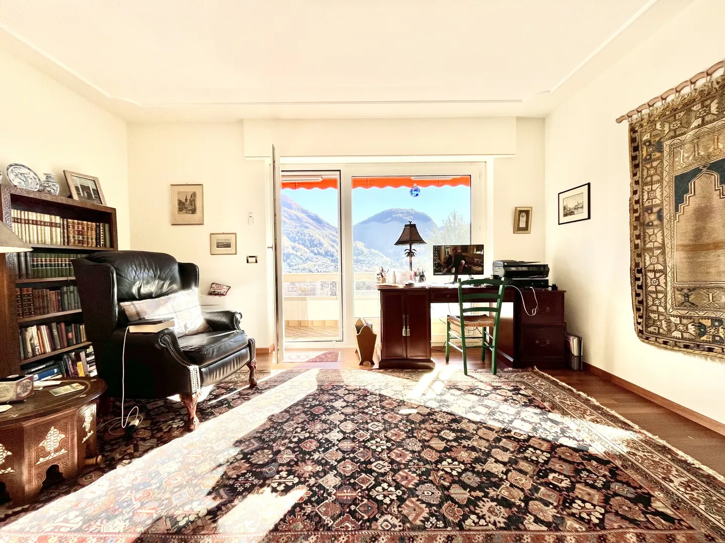 PRESTIGIOSO ATTICO 4.5 LOCALI VISTA LAGO CON PISCINA A PORZA - Foto 6 di 9