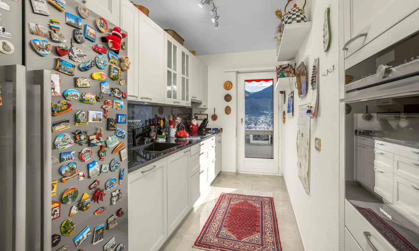 PRESTIGIOSO ATTICO 4.5 LOCALI VISTA LAGO CON PISCINA A PORZA - Foto 4 di 9