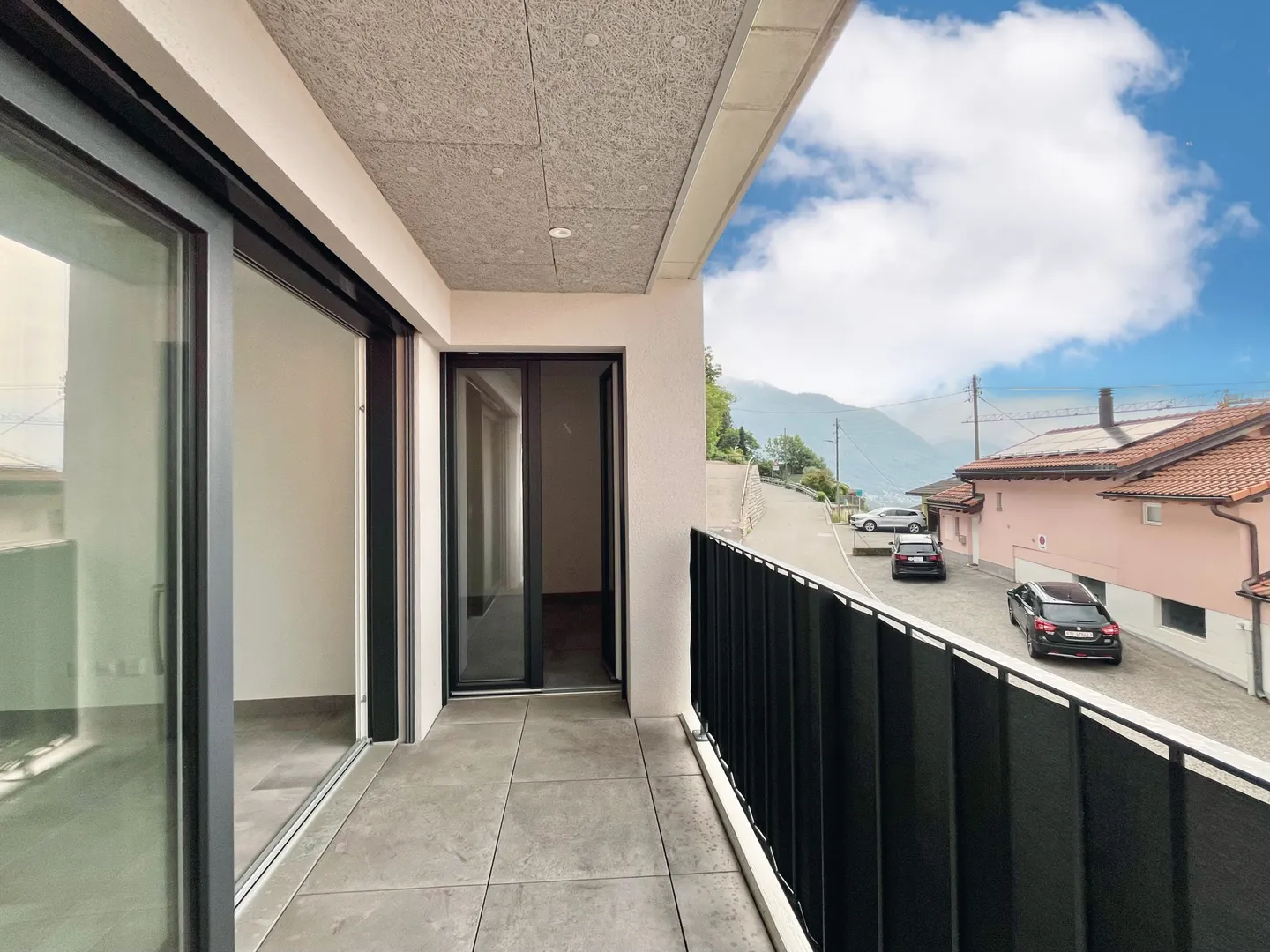AFFITTASI NUOVO 2.5 AL SECONDO PIANO A LUGANO TESSERETE - Foto 3 di 9