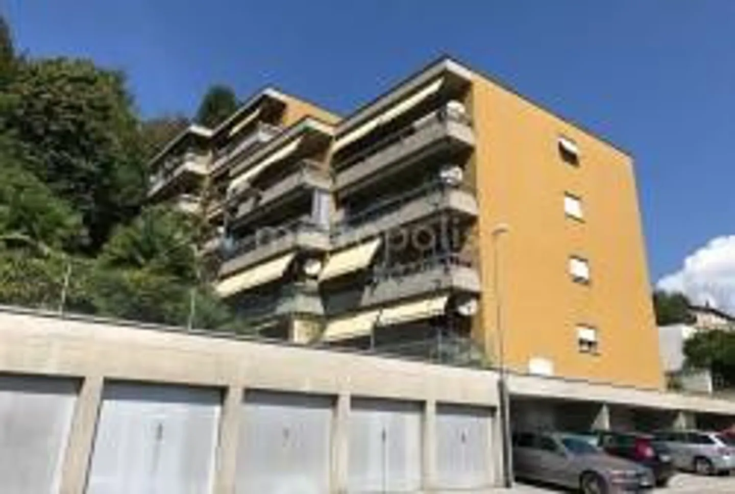 APPARTAMENTO 3.5 LOCALI CON VISTA PANORAMICA A SAVOSA - Foto 9 di 10