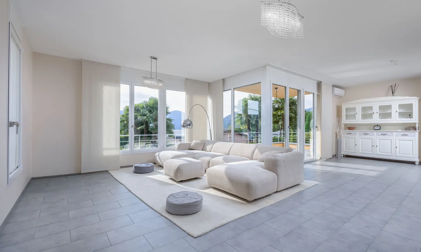 SECOND RESIDENCE - 4.5 VILLA WITH LAKE VIEW AND POOL IN PURA - Photo 3 of 11