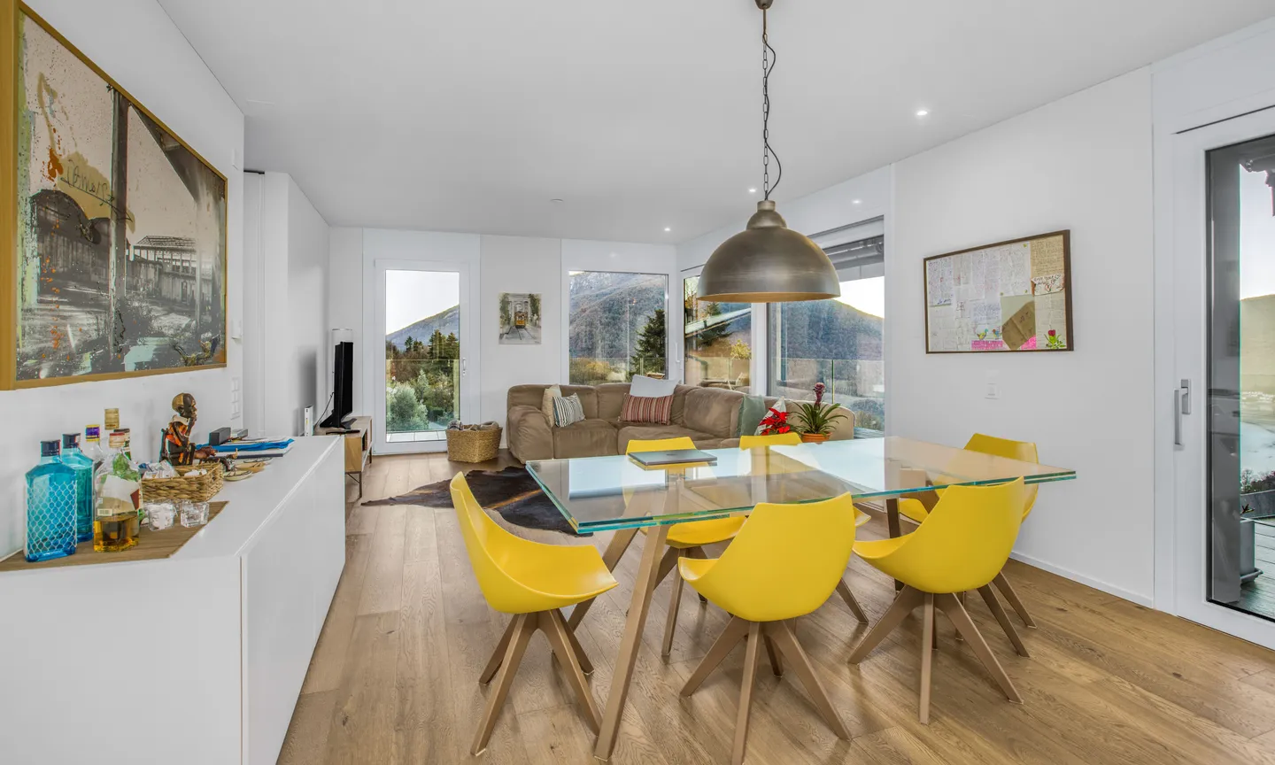 SPLENDIDE ATTIQUE 4.5 PIÈCES AVEC TERRASSE VUE SUR LE LAC À ROVIO - Photo 1 sur 11