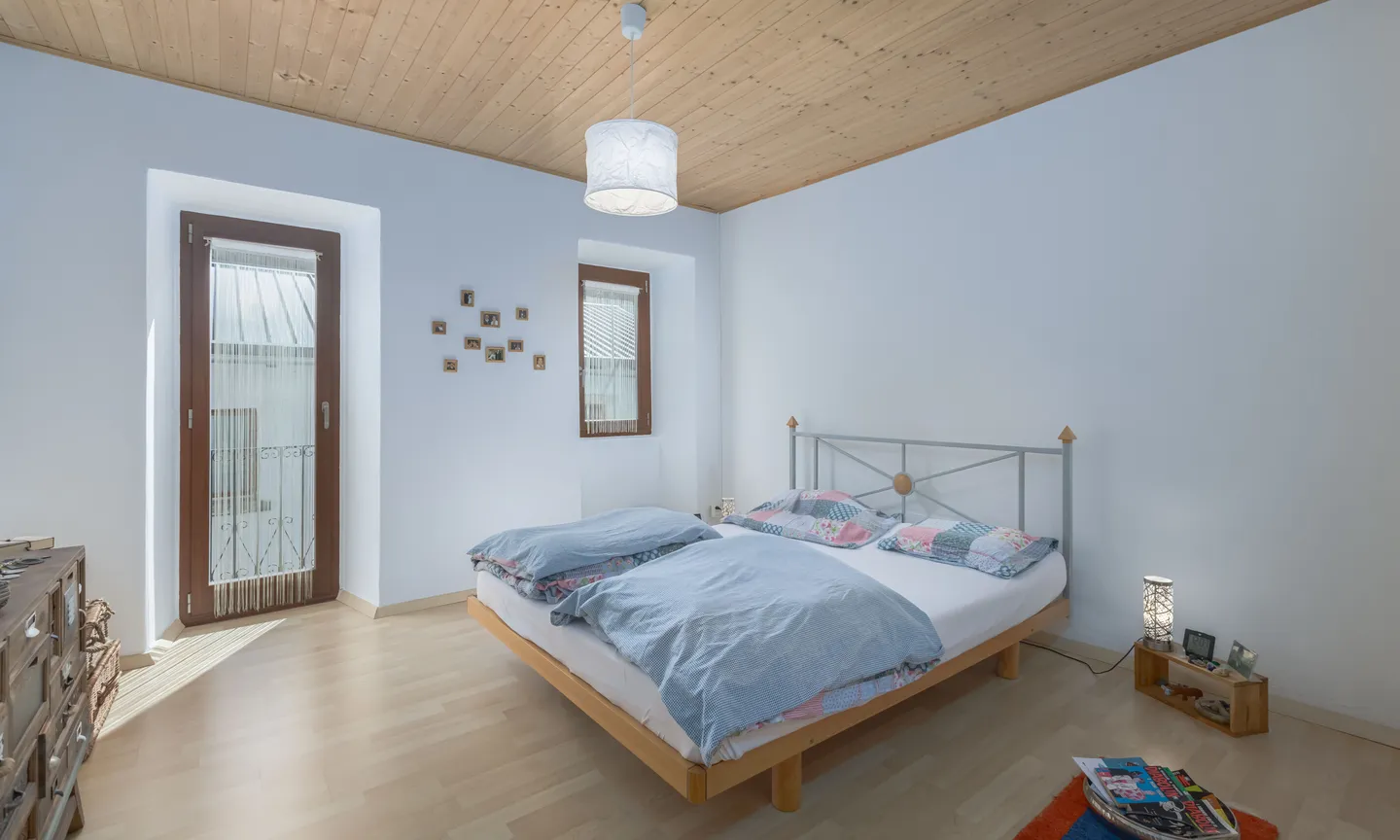 MAISON ROMANTIQUE 4.5 PIÈCES AVEC JARDIN À ARZO - Photo 6 sur 9
