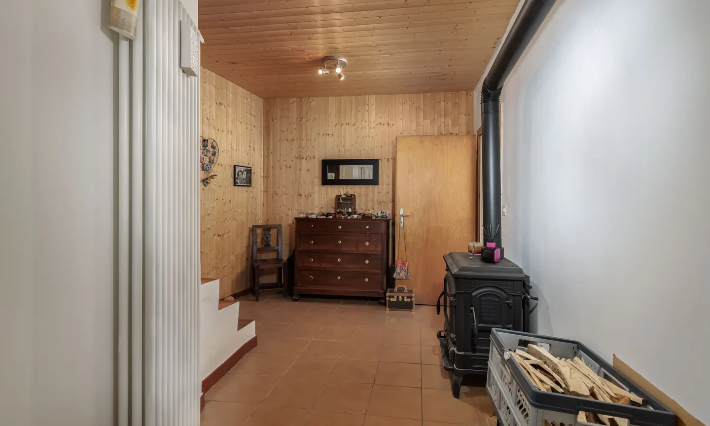 MAISON ROMANTIQUE 4.5 PIÈCES AVEC JARDIN À ARZO - Photo 7 sur 9