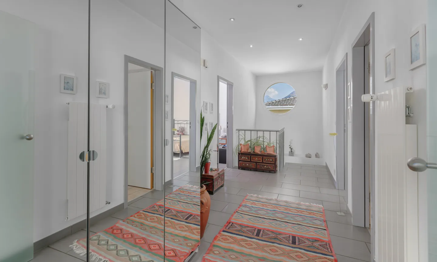 TWO-FAMILY HOUSE WITH 9 ROOMS, GARDEN, AND GROTTO IN GIUBIASCO - Photo 4 of 9