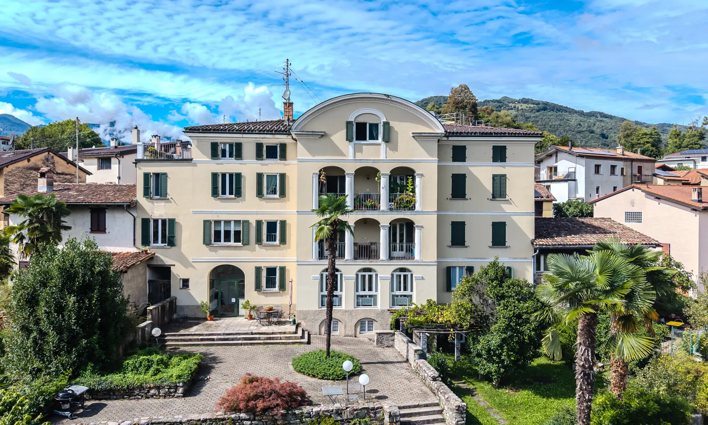 Furnished Three-Room Apartment with Panoramic View in Lugaggia - Photo 9 of 9