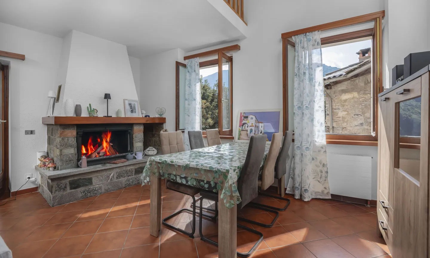 CASA AMMOBILIATA DI 4.5 LOCALI NEL VERDE A CASTEL SAN PIETRO - Foto 1 di 11