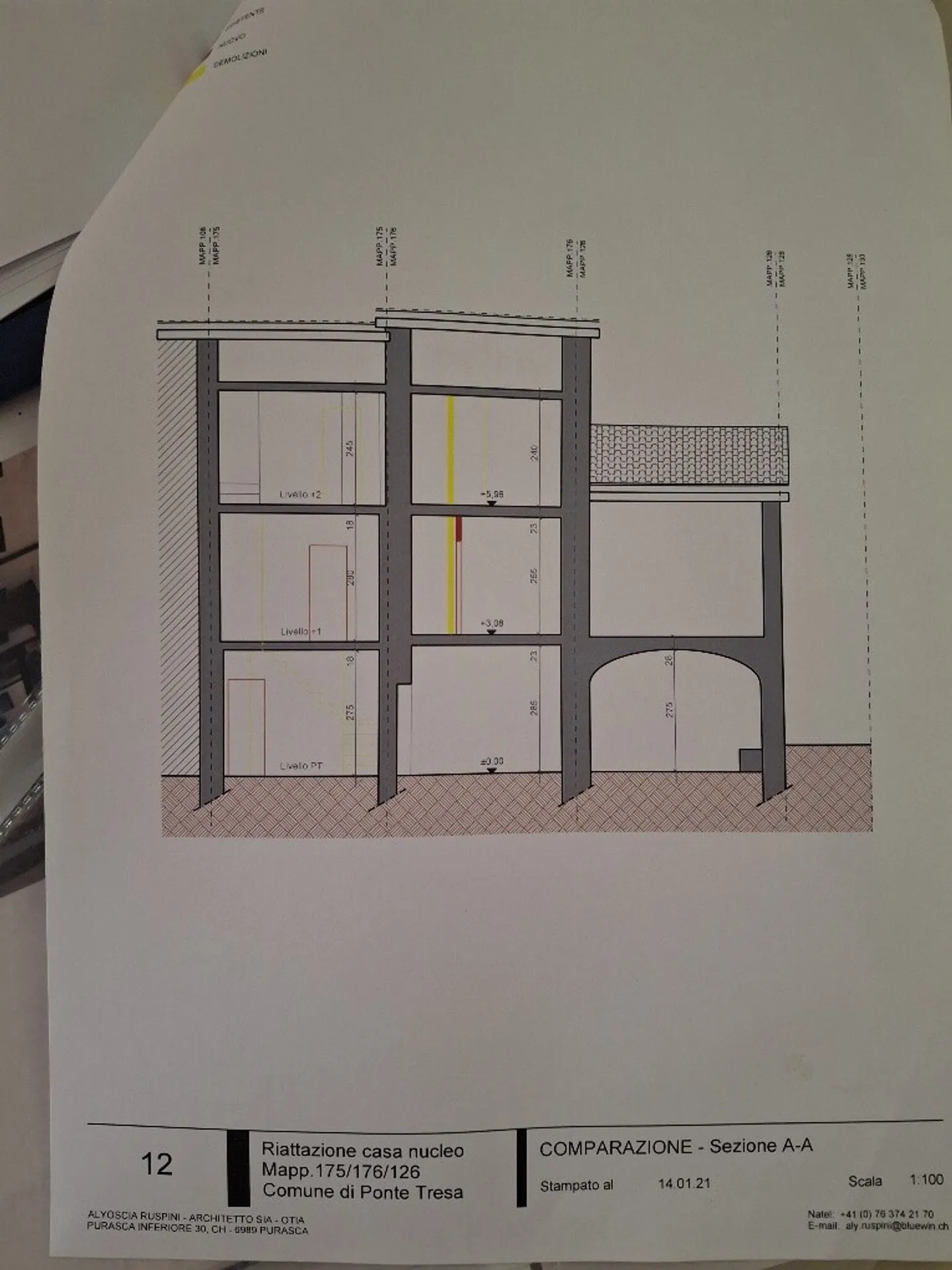 2 CASE DI NUCLEO + RUSTICO DA RISTRUTTURARE A PONTE TRESA - Foto 9 di 9
