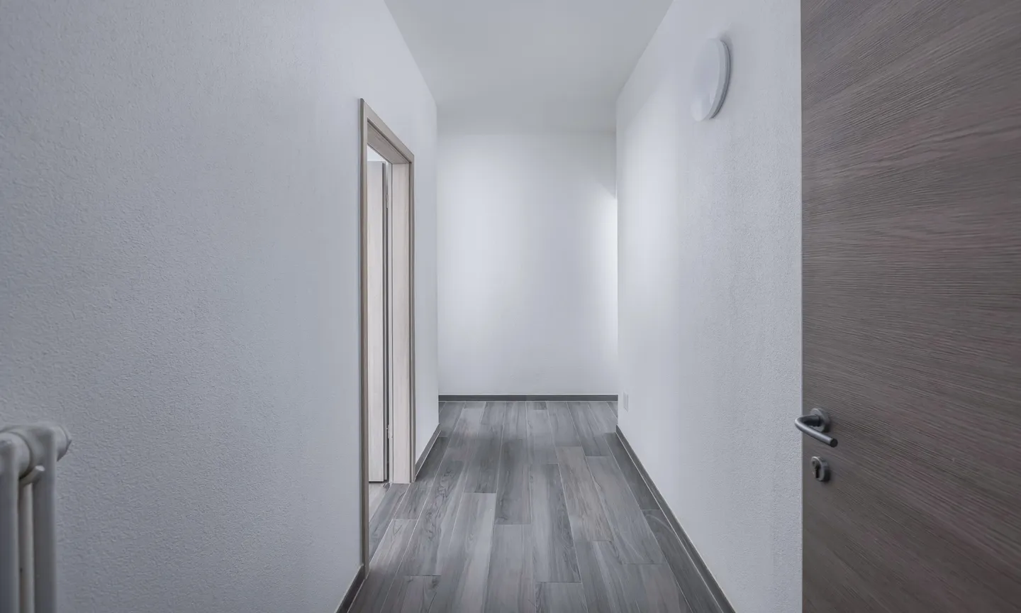 NUOVO E MODERNO 3.5 LOCALI AL PRIMO PIANO A VACALLO - Foto 8 di 9
