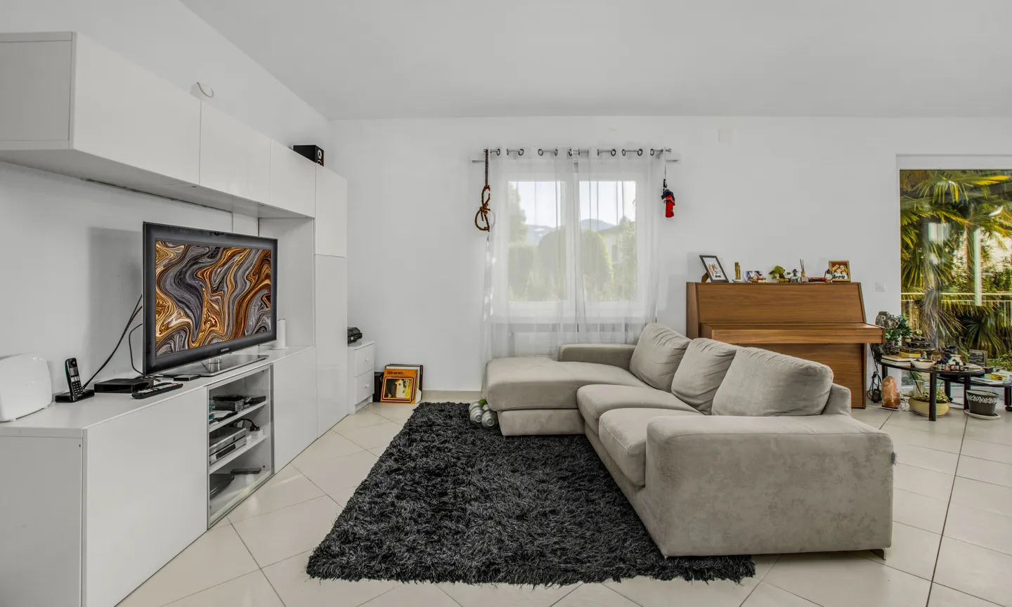 GRANDE VILLA 6.5 CON GIARDINO A DUE PASSI DAL LAGO A CASLANO - Foto 3 di 13