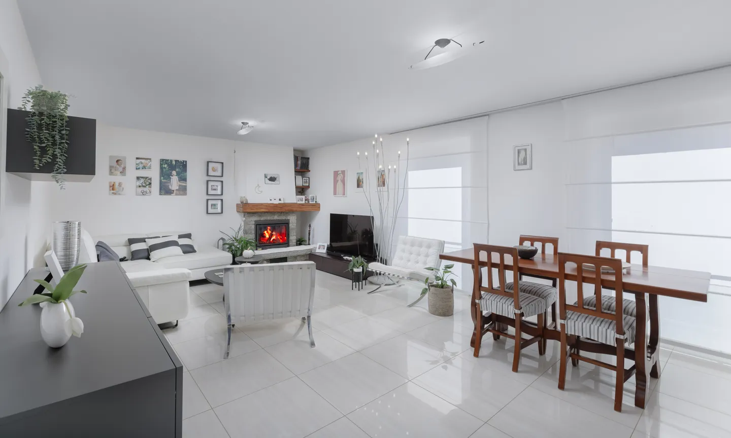 SINGLE-FAMILY HOUSE WITH 6.5 ROOMS, GARDEN, AND VEGETABLE GARDEN IN BANCO - Photo 1 of 12