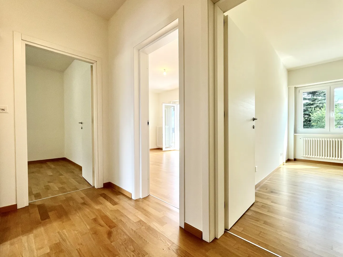 AFFITTASI ATTICO 3.5 LOCALI CON DUE BALCONI A MENDRISIO - Foto 8 di 10