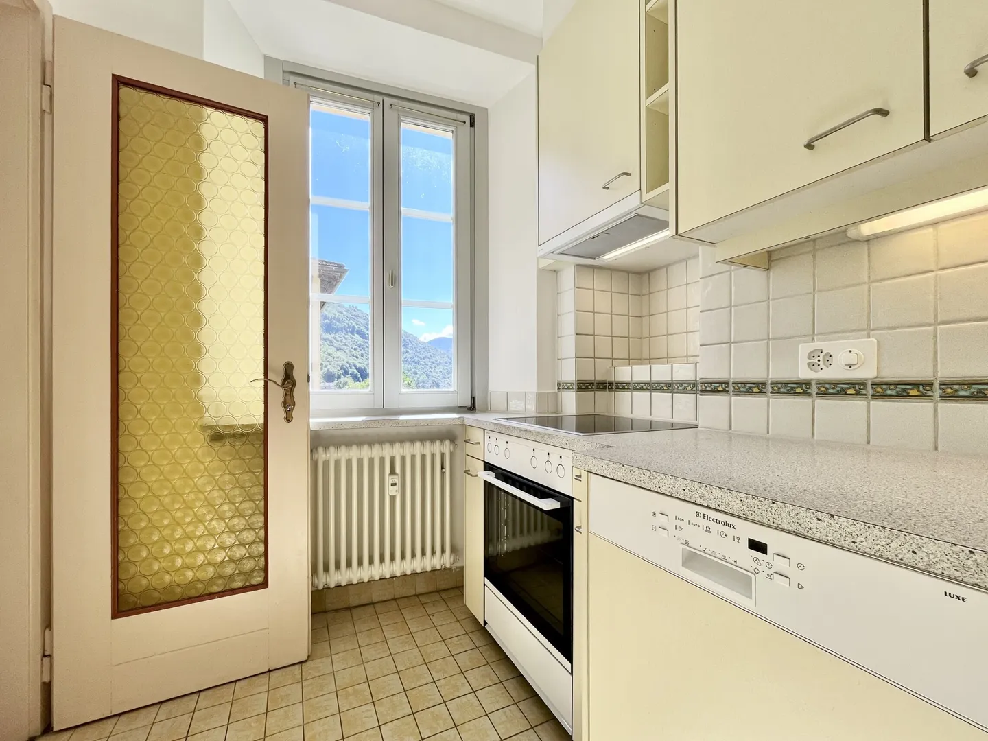 AFFITTASI 5 LOCALI CON GIARDINO IN NUCLEO A BARBENGO - Foto 4 di 9