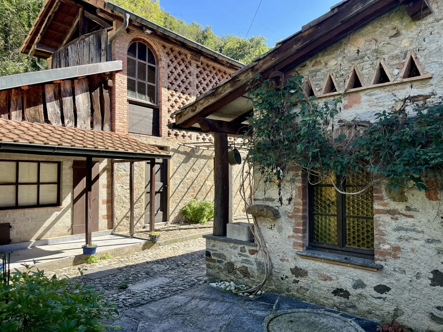 AFFITTASI 5 LOCALI CON GIARDINO IN NUCLEO A BARBENGO - Foto 9 di 9