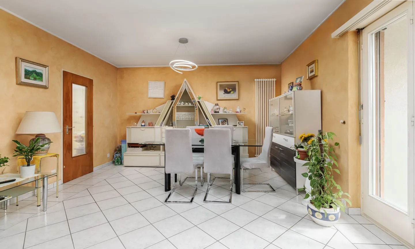 GELEGENHEIT - 4.5 ZIMMER WOHNUNG IN STABIO - Foto 3 von 10