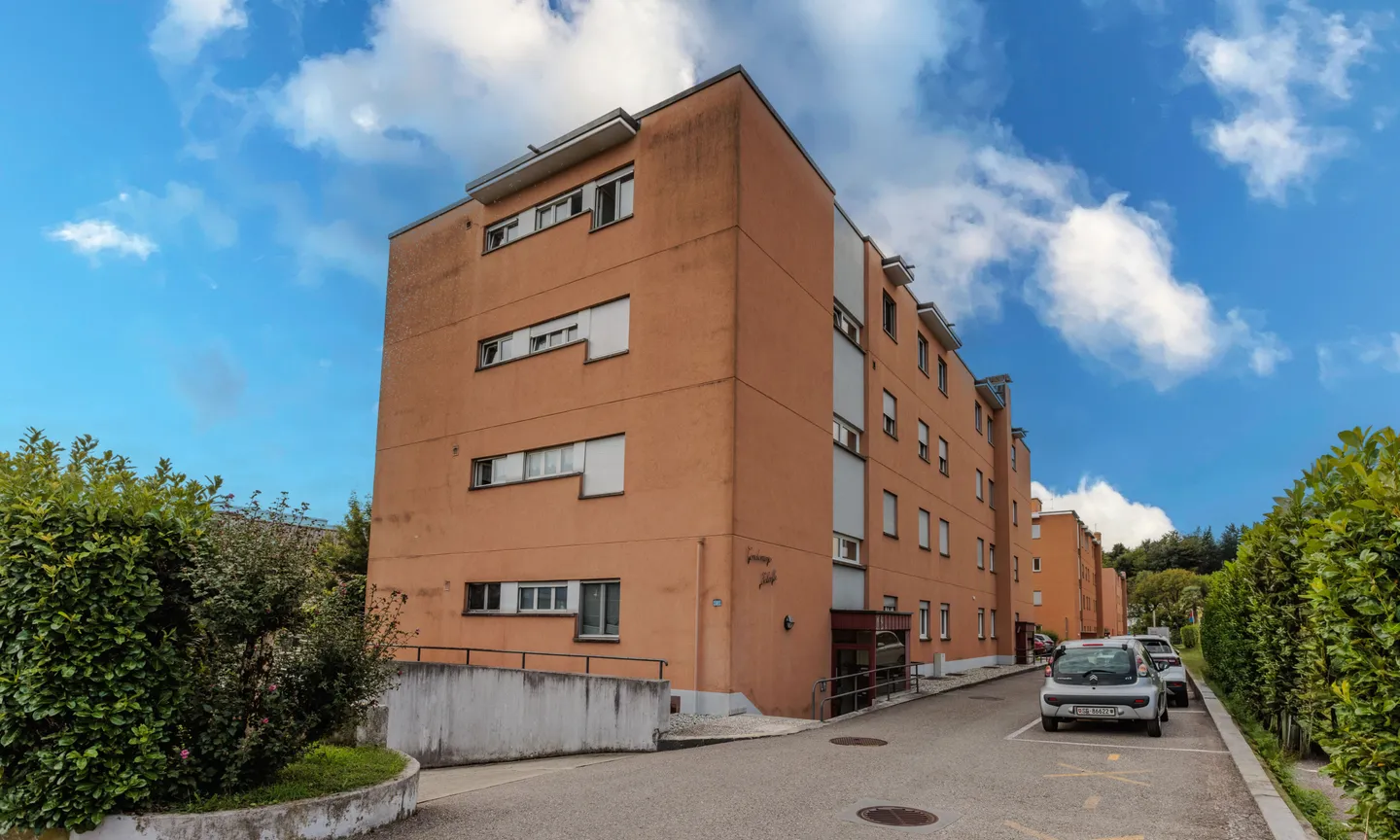 GELEGENHEIT - 4.5 ZIMMER WOHNUNG IN STABIO - Foto 9 von 10