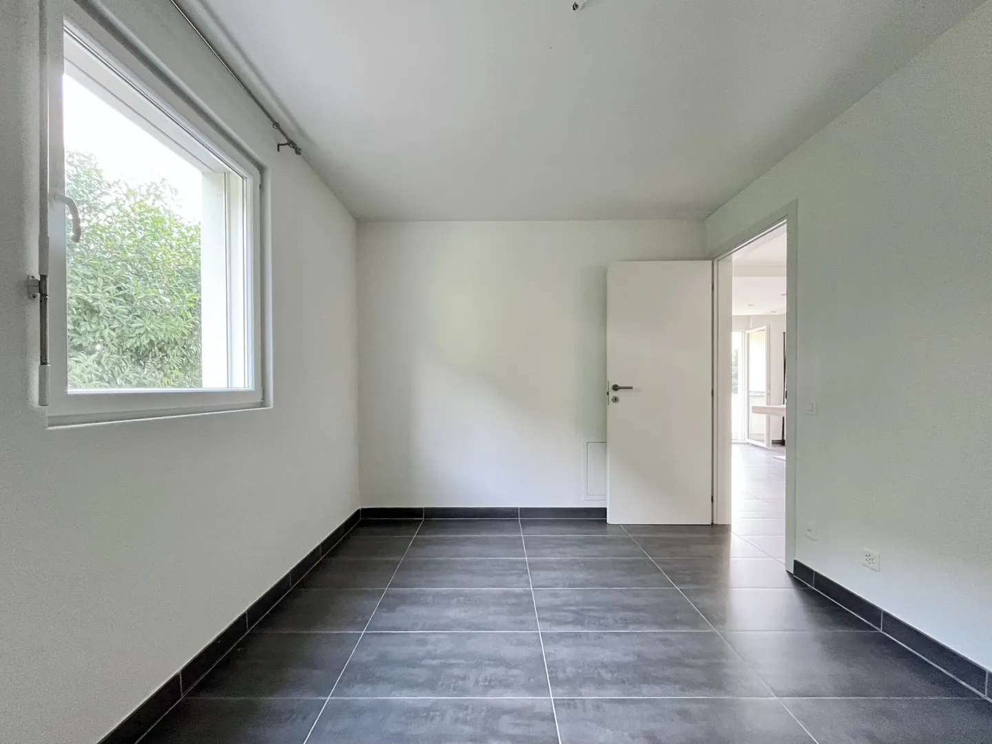 AFFITTASI MODERNO 3.5 LOCALI CON TERRAZZA A BIRONICO - Foto 7 di 10