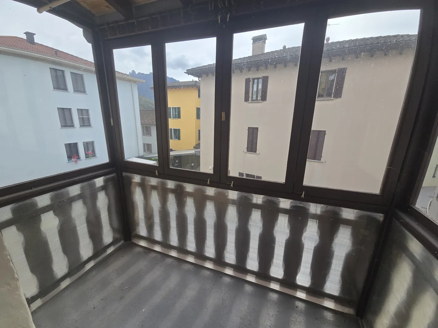 PARTIALLY RENOVATED CORE HOUSE IN TESSERETE - Photo 2 of 9