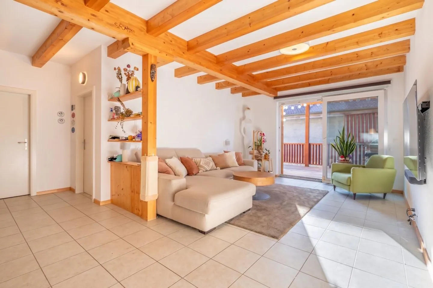 Charmante maison villageoise de 4.5 pièces - Foto 1 di 13