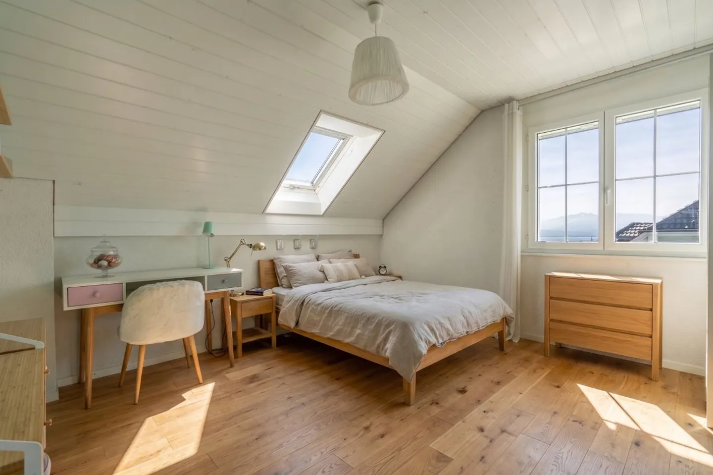 Spacious quiet terraced house in Etoy - Photo 8 of 11