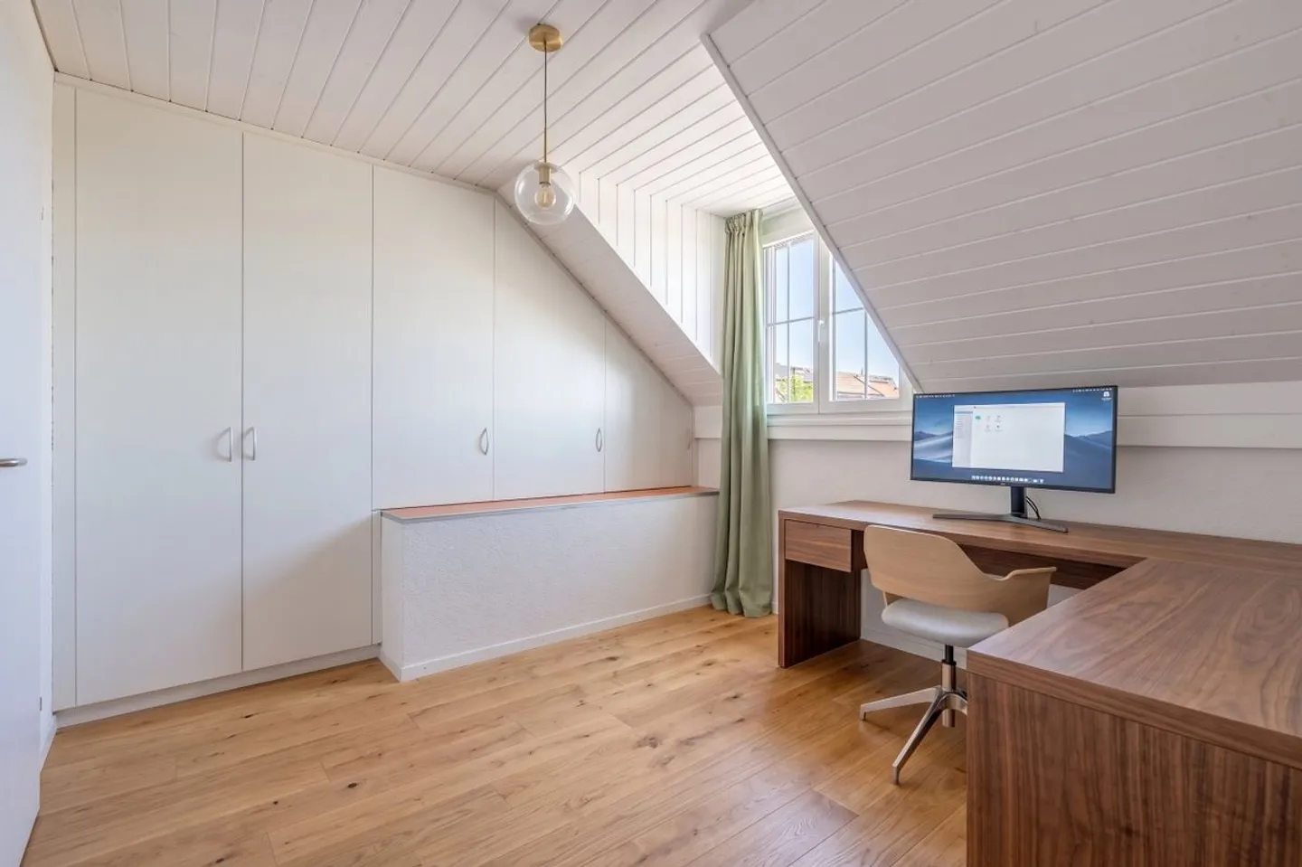 Spacious quiet terraced house in Etoy - Photo 9 of 11