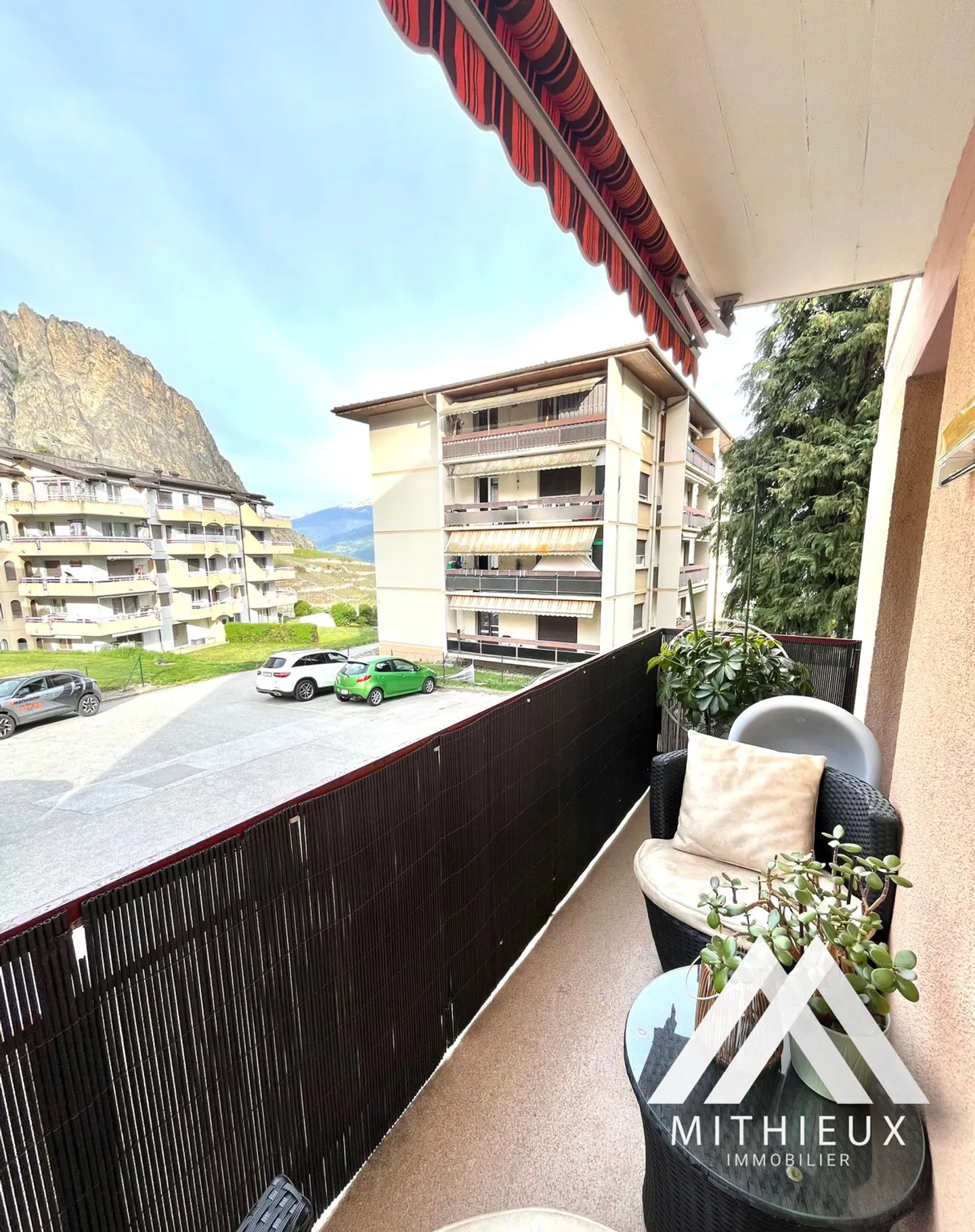 Schöne 4,5-Zimmer-Wohnung von 100 m² im Herzen von Chamoson - Foto 7 von 13