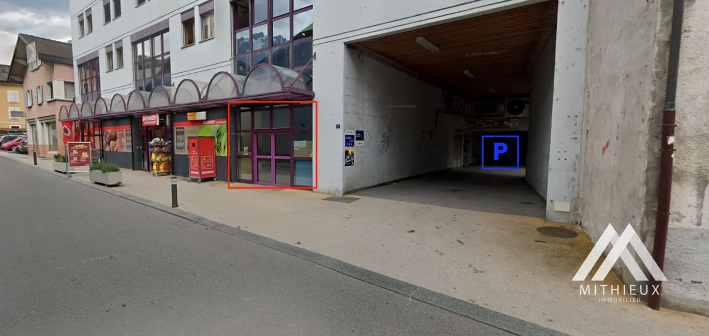 Commercial space ideally located in the center of Riddes - Photo 3 of 7