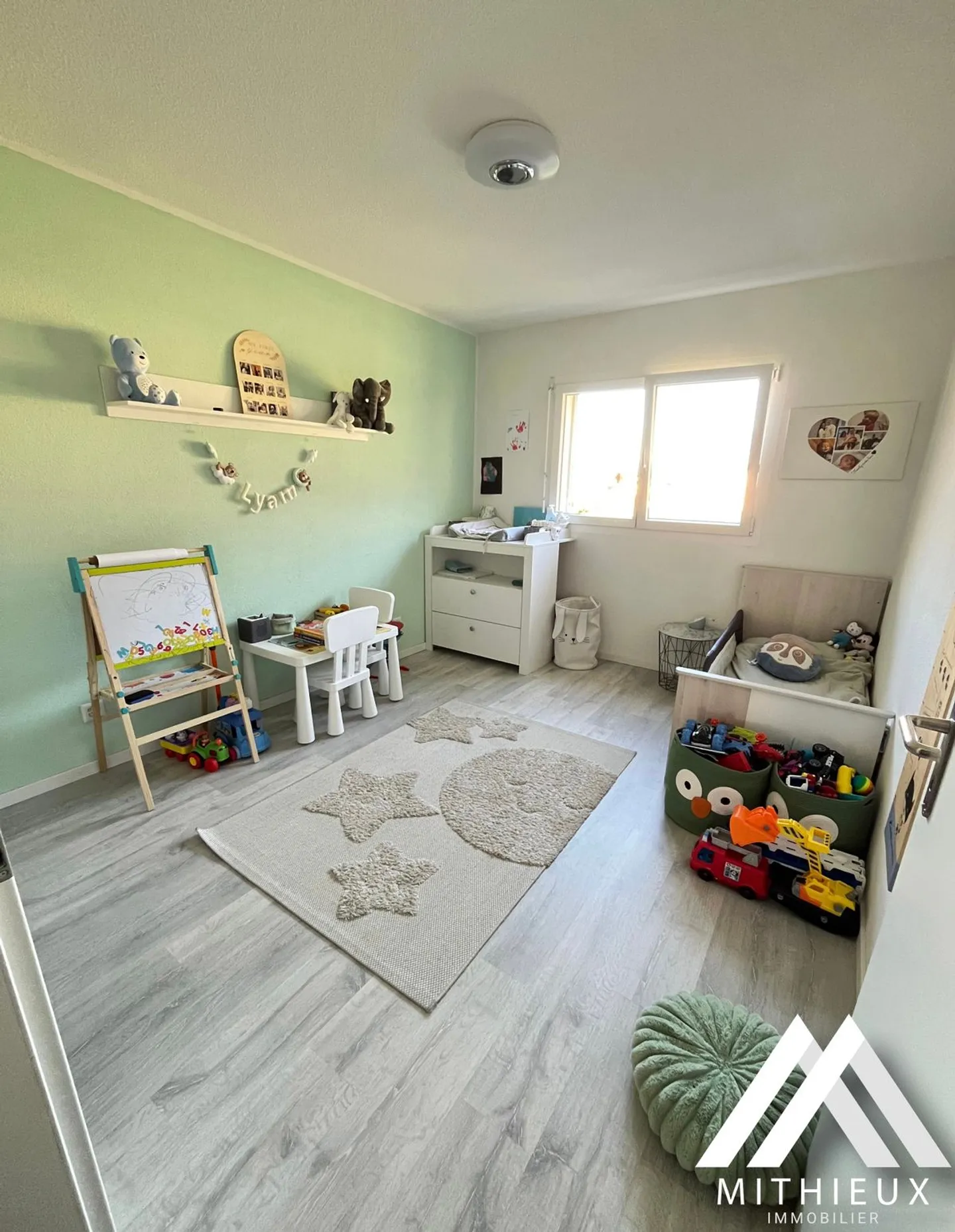 For sale, high-end 3.5 room apartment in Saxon - Photo 7 of 13