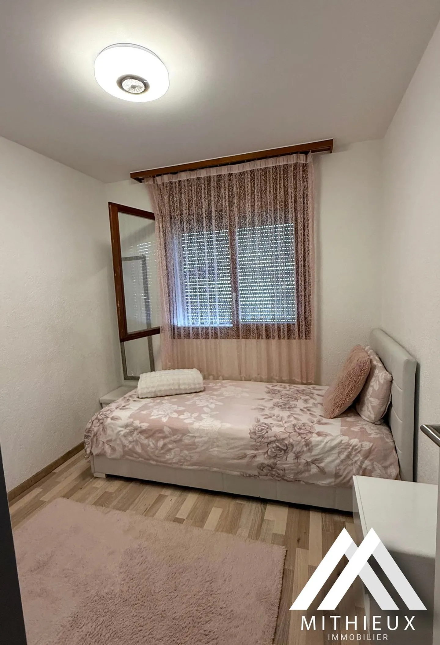 Appartement rénové à Saxon - Photo 8 sur 12